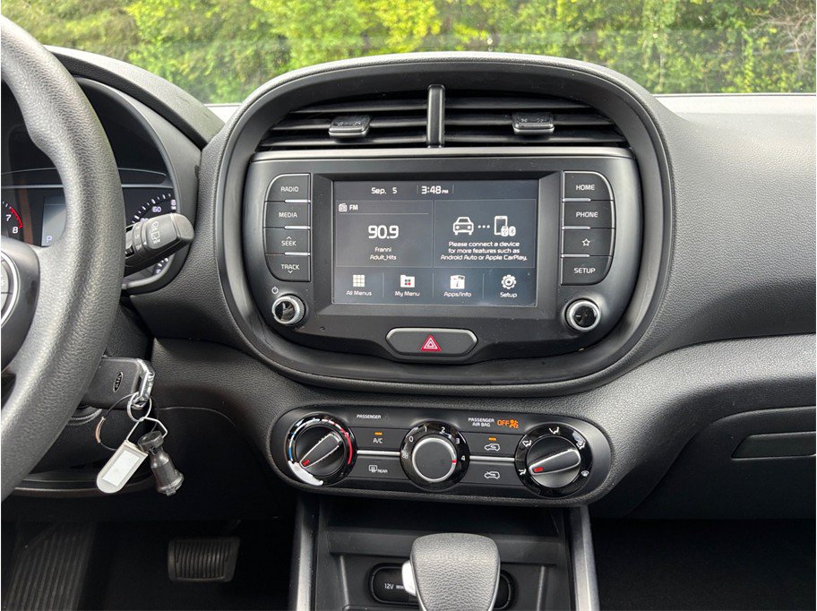 Used 2021 Kia Soul S FWD image 11