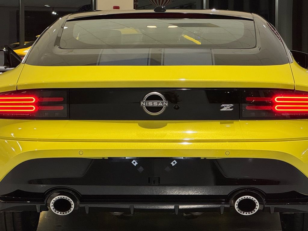 Certified 2024 Nissan Z Sport w/ Floor Mat Package image 15