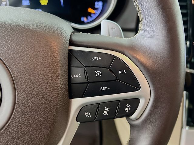 Used 2020 Jeep Grand Cherokee Summit w/ Platinum Series Group AWD/4WD image 35
