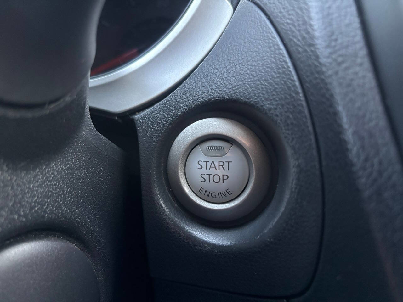 Used 2016 Nissan Juke S image 28