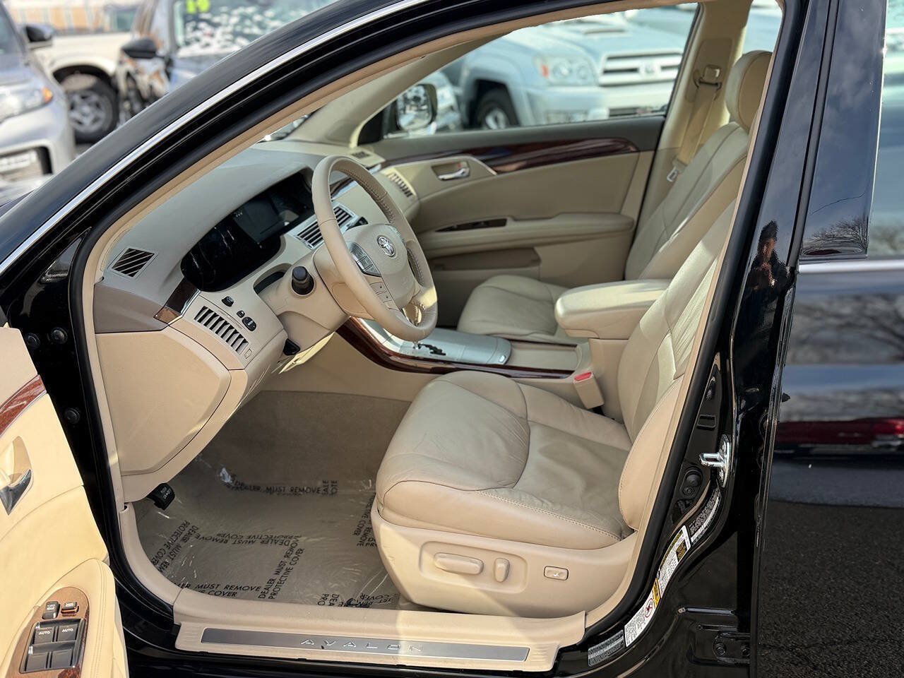 Used 2008 Toyota Avalon XLS FWD image 75