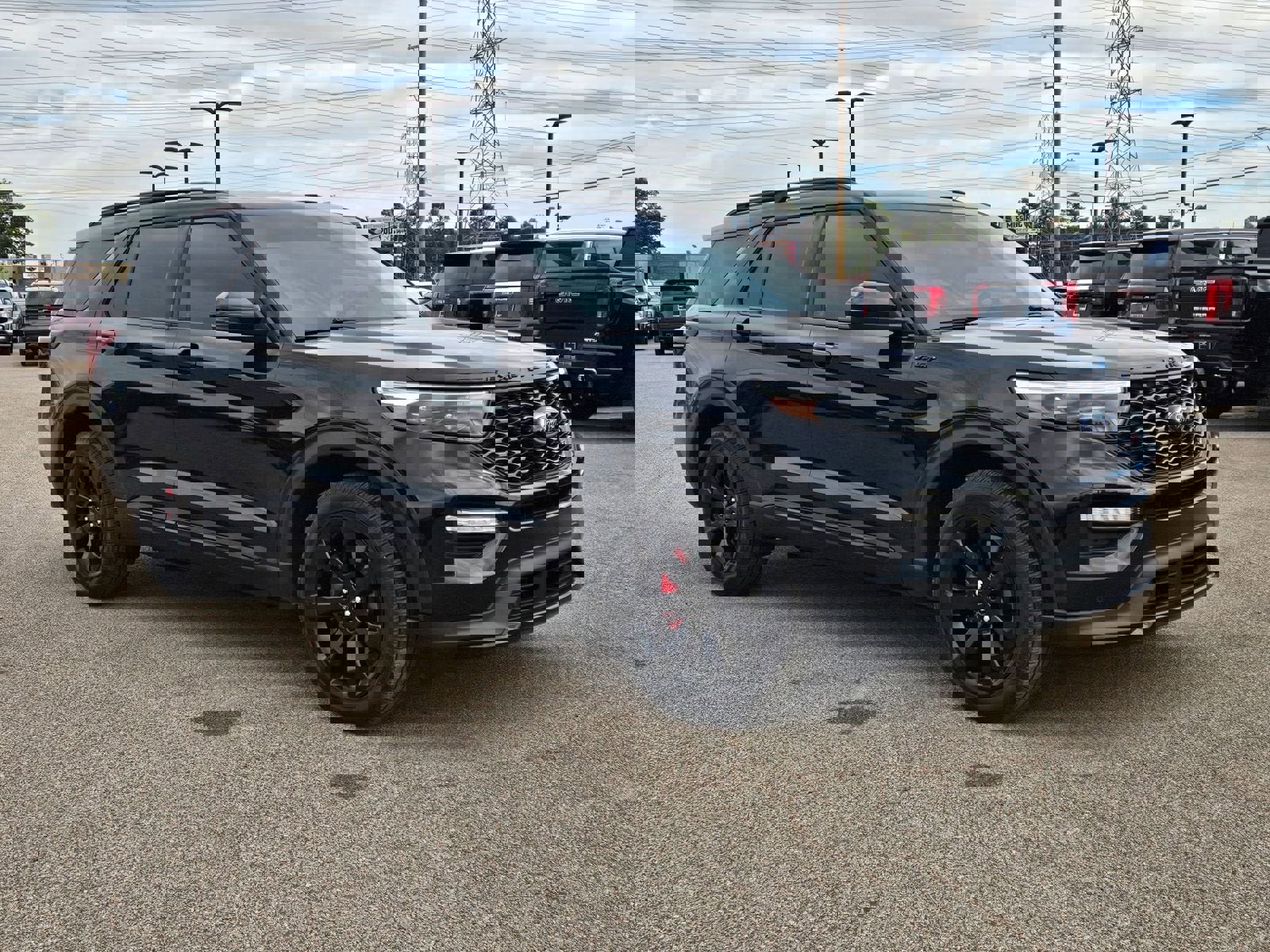 Used 2023 Ford Explorer ST w/ Equipment Group 401A image 8