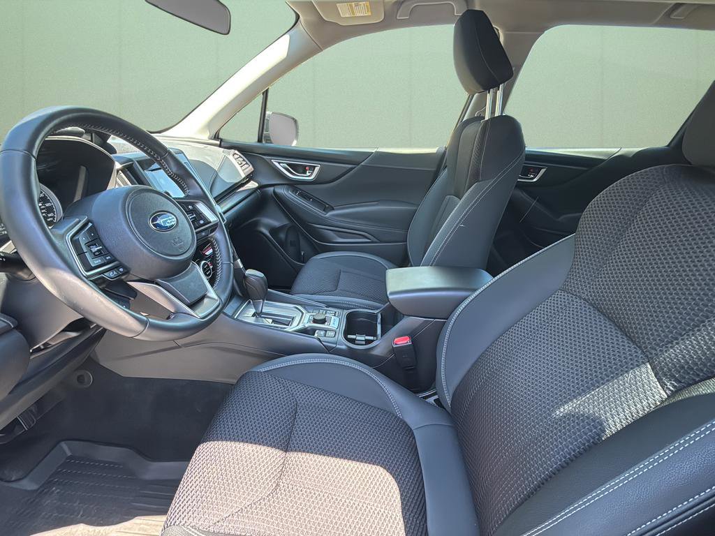 Used 2023 Subaru Forester Premium AWD/4WD image 19