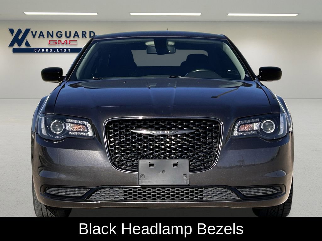 Used 2021 Chrysler 300 Touring w/ Sport Appearance Package image 3