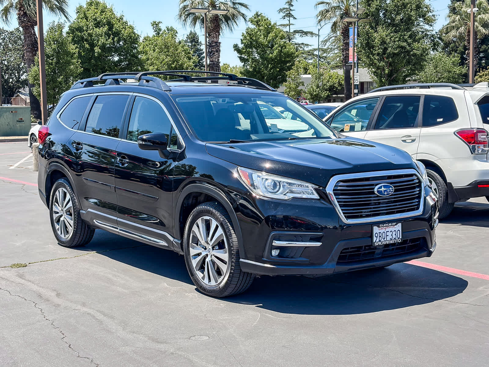 Used 2022 Subaru Ascent Limited w/ Technology Package AWD/4WD image 5