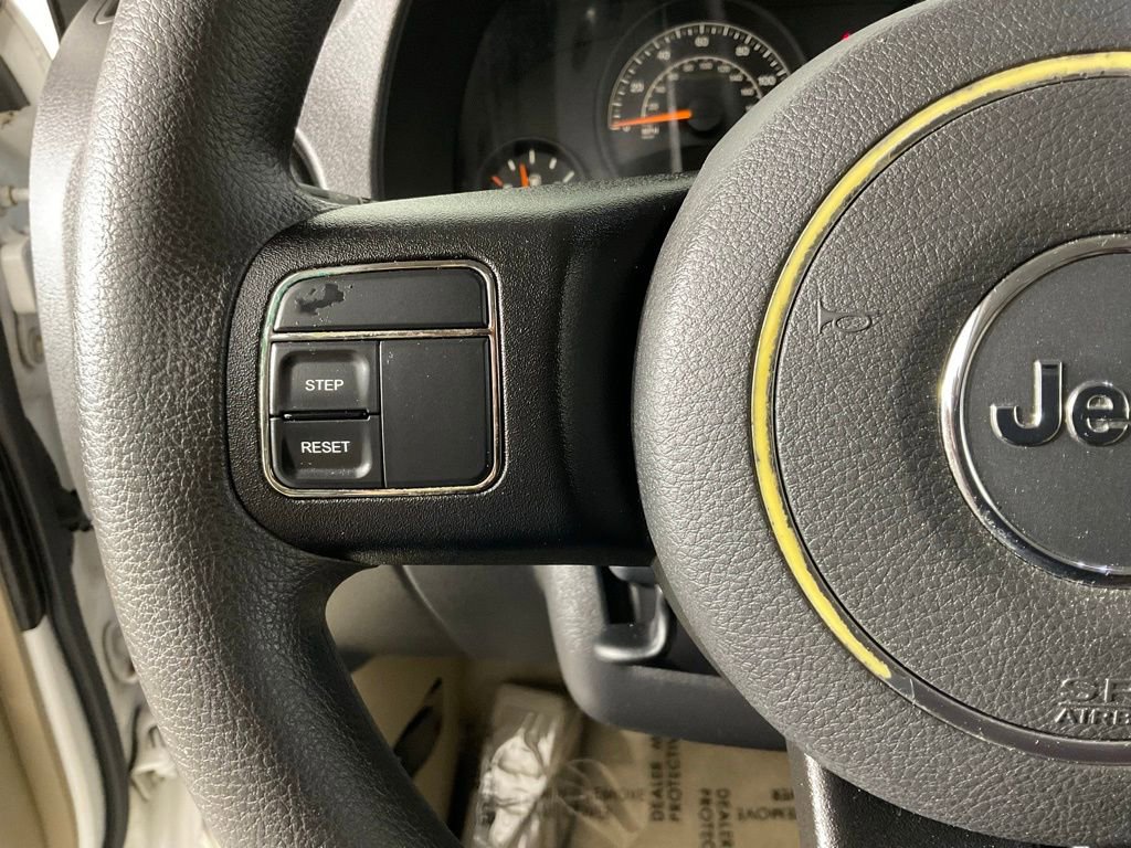 Used 2014 Jeep Patriot Sport w/ Power Value Group FWD image 22