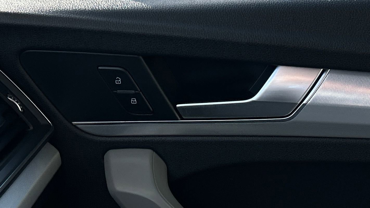 Used 2018 Audi Q5 2.0T Premium Plus image 35