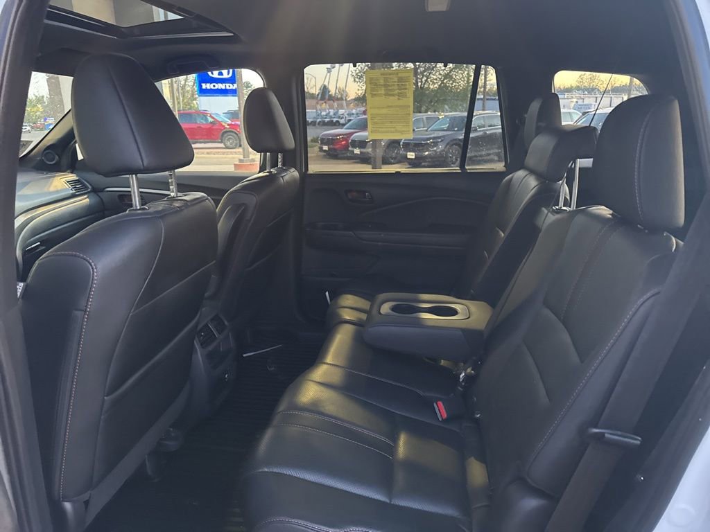 Used 2023 Honda Passport TrailSport image 9