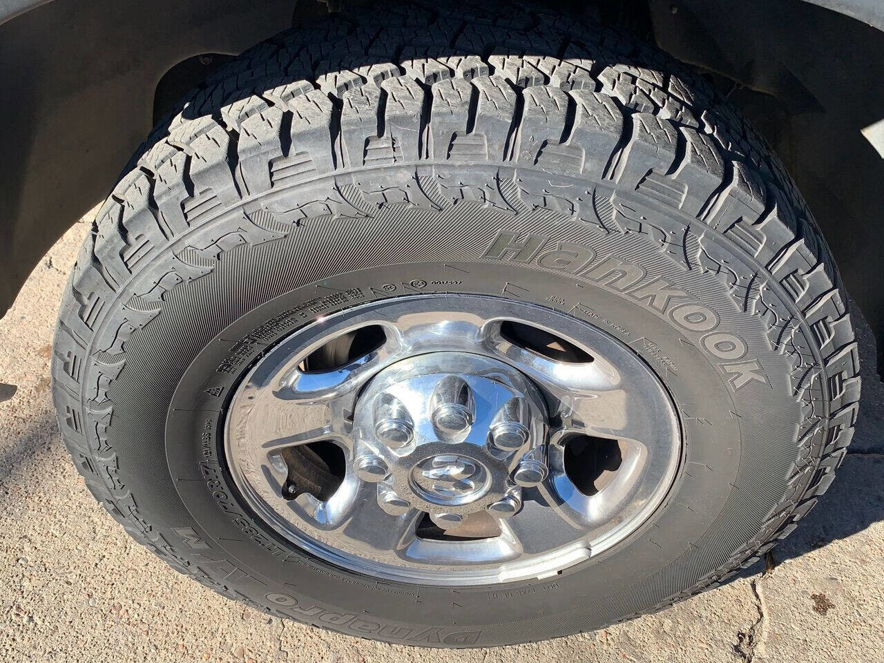 Used 2003 Dodge Ram 2500 Truck SLT image 23