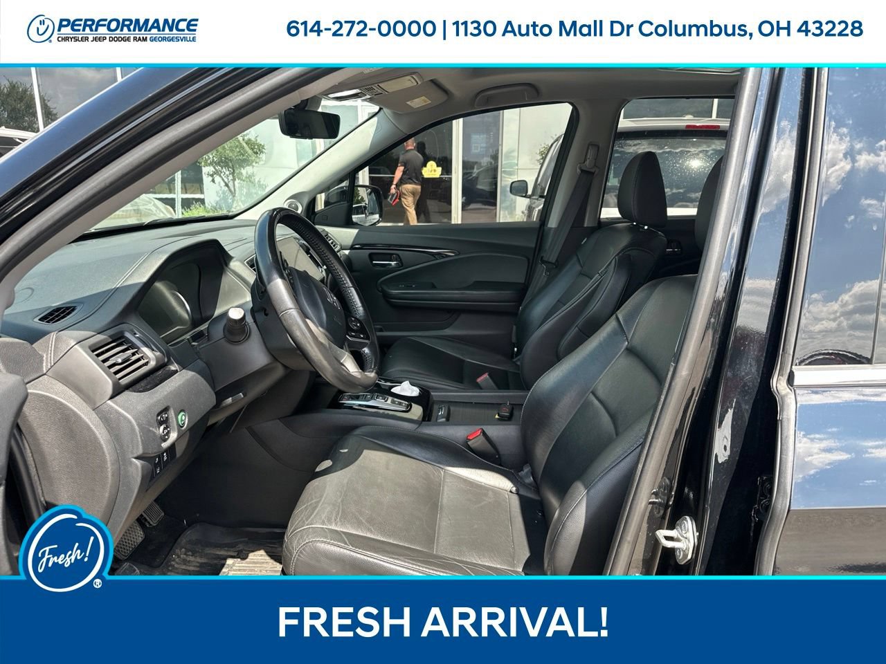 Used 2020 Honda Pilot Touring image 12