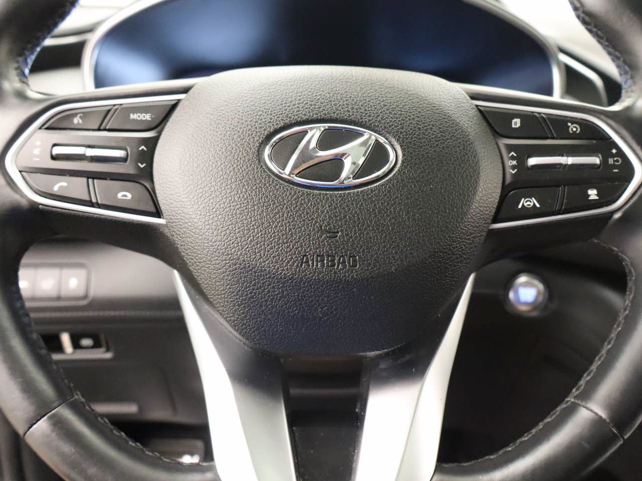 Used 2022 Hyundai Santa Fe Limited AWD/4WD image 12