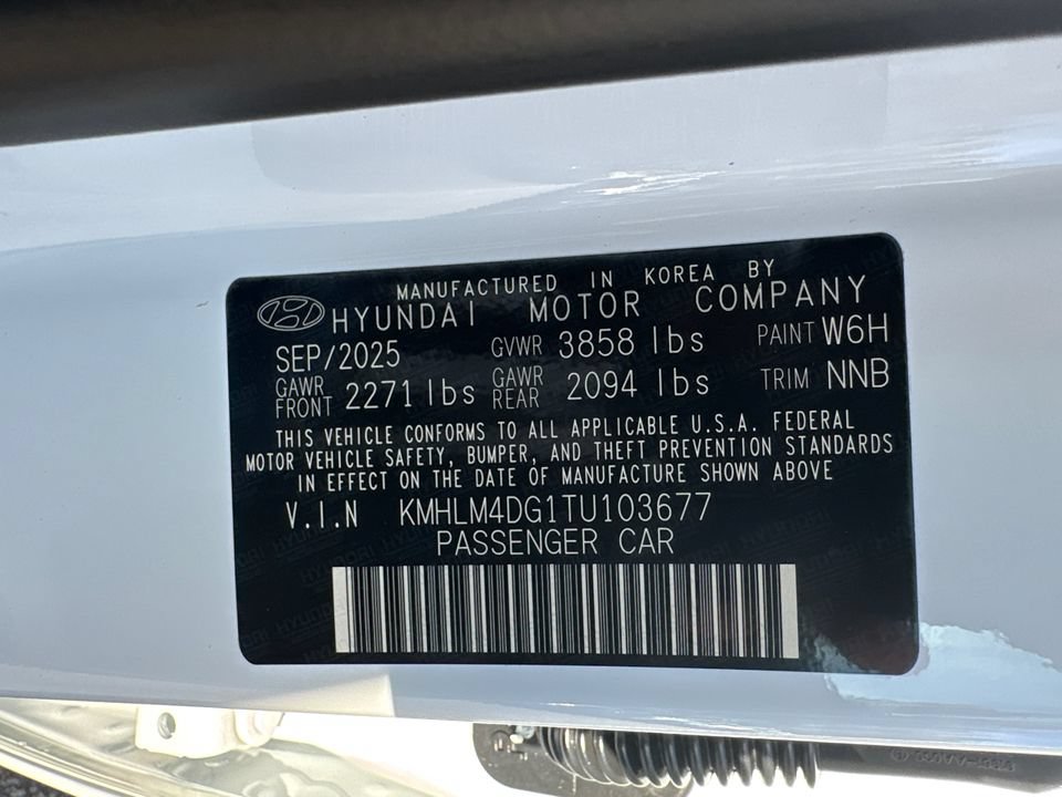 New 2026 Hyundai Elantra SEL Sport FWD image 31