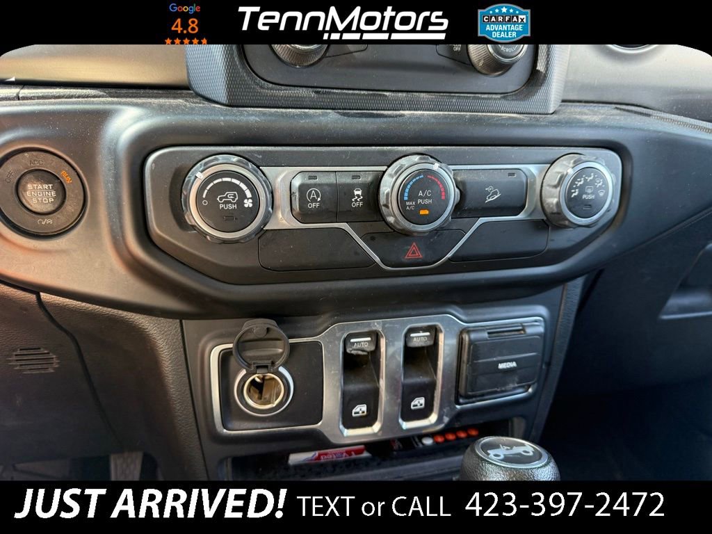 Used 2019 Jeep Wrangler Sport image 23