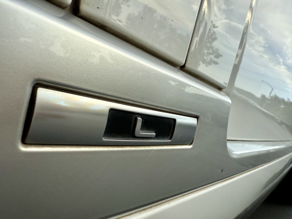 Used 2016 Land Rover Range Rover Long Wheelbase Supercharged image 17