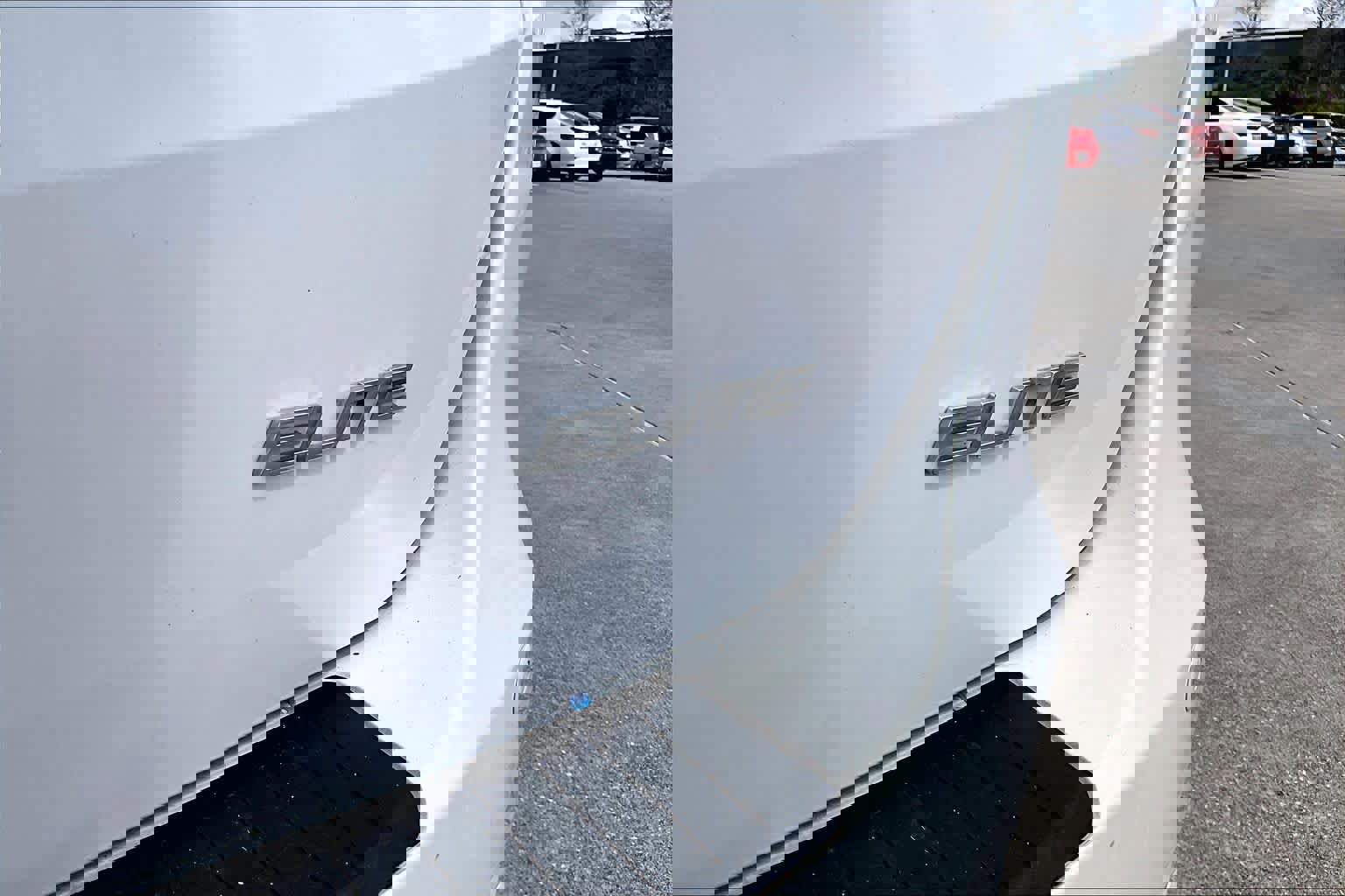 Used 2023 Honda Odyssey Elite image 9