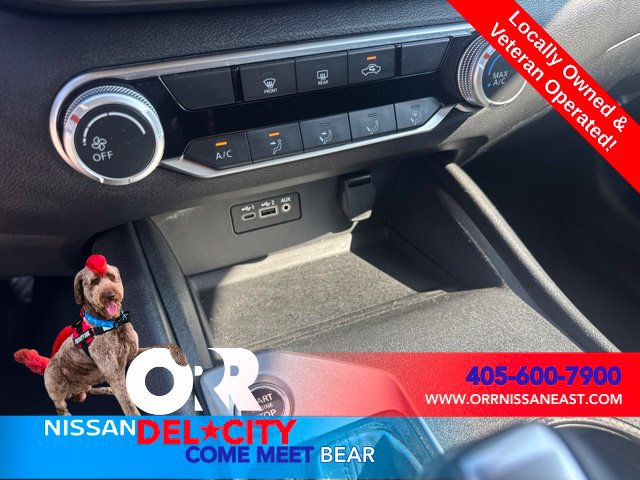 Used 2025 Nissan Altima 2.5 SV FWD image 24