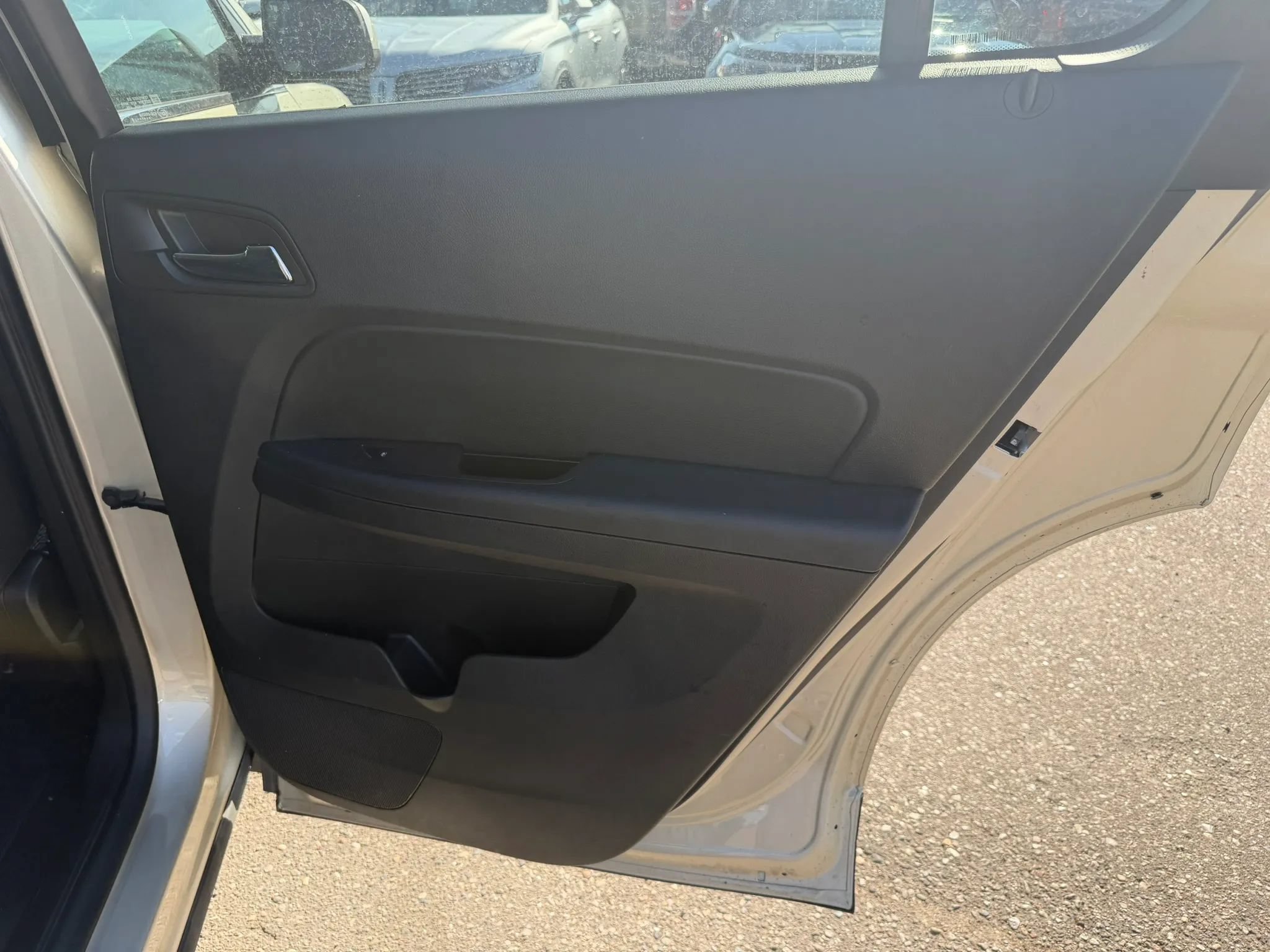 Used 2015 Chevrolet Equinox LT w/ Driver Convenience Package FWD image 21