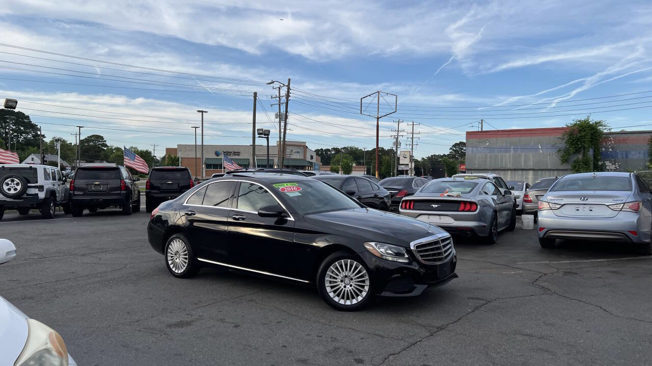 Used 2016 Mercedes-Benz C 300 4MATIC Sedan