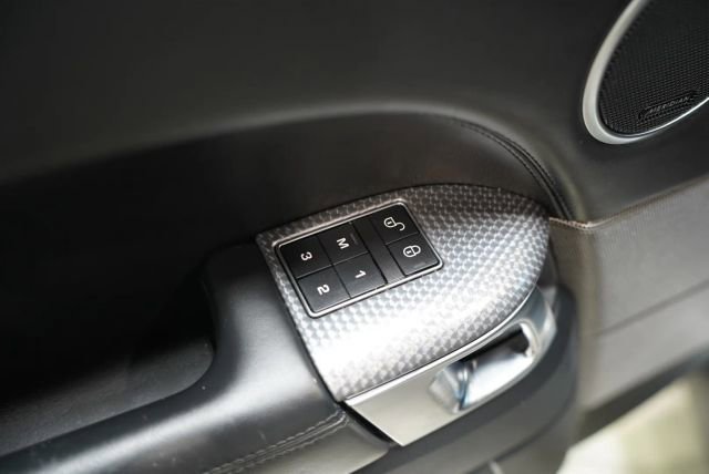Used 2020 Land Rover Range Rover Sport HSE Dynamic AWD/4WD image 16