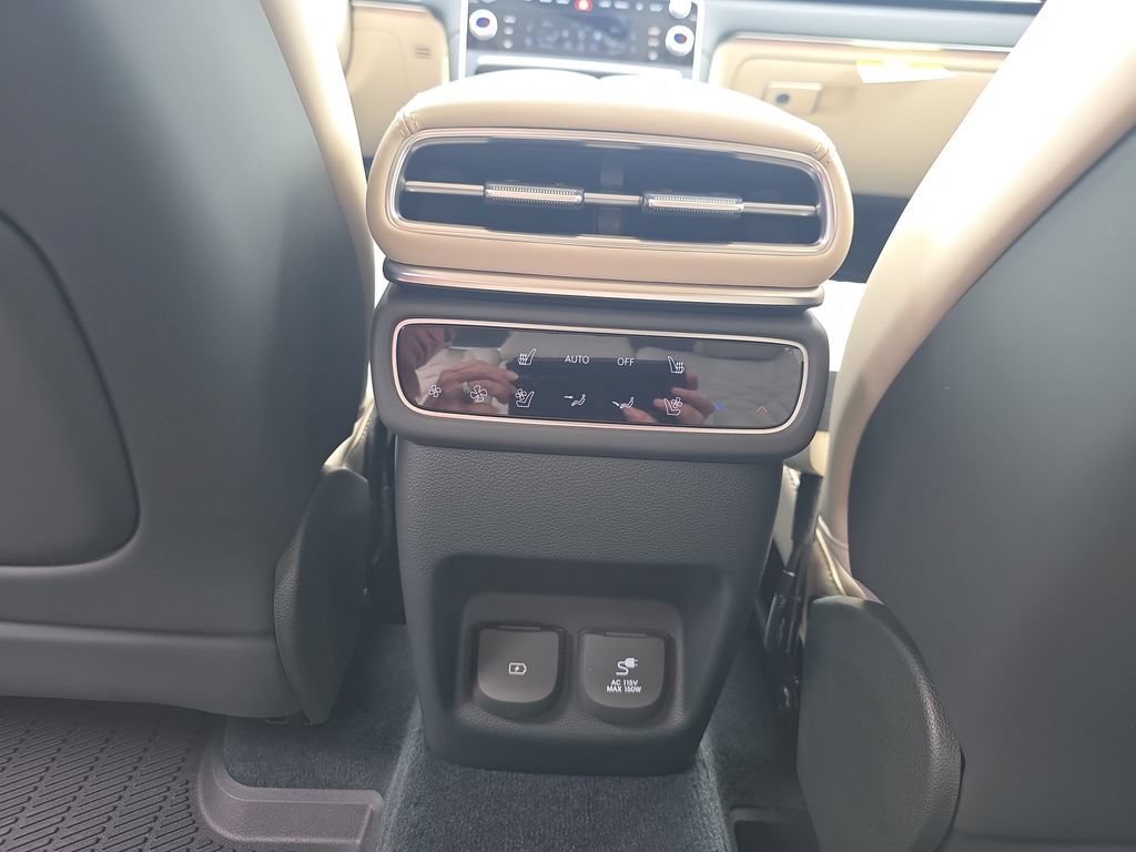 New 2027 Genesis GV80 3.5T e-SC AWD/4WD image 33