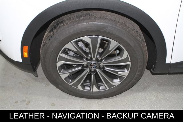 Used 2024 Buick Envision Preferred AWD/4WD image 12