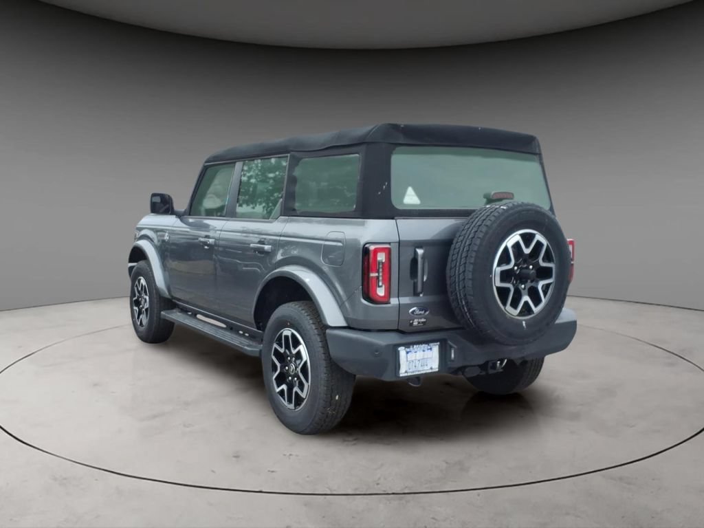 New 2024 Ford Bronco Outer Banks AWD/4WD image 3
