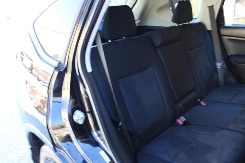 Used 2015 Honda CR-V LX image 19