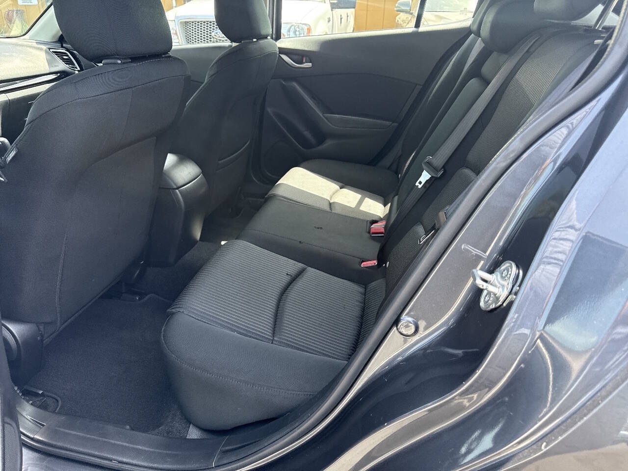 Used 2014 MAZDA MAZDA3 i Touring FWD image 17