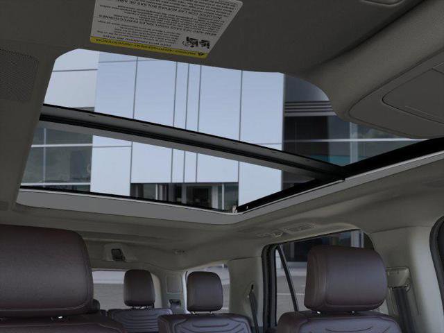 New 2025 Ford Expedition Platinum w/ Platinum Ultimate Package image 22