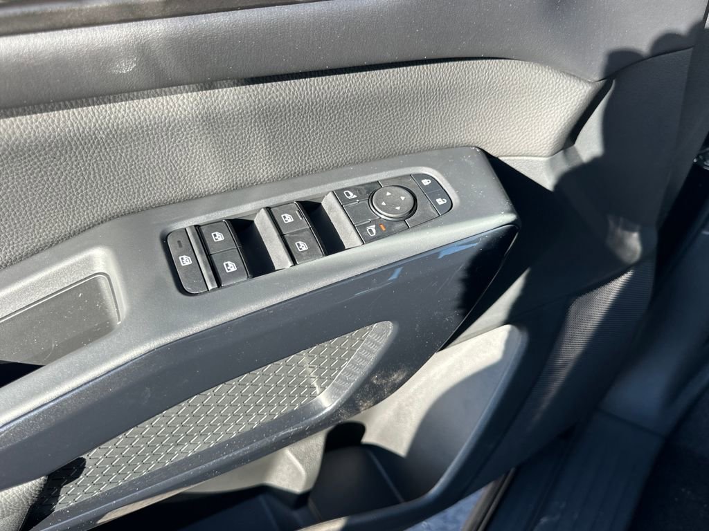 New 2026 Nissan Pathfinder SV image 11