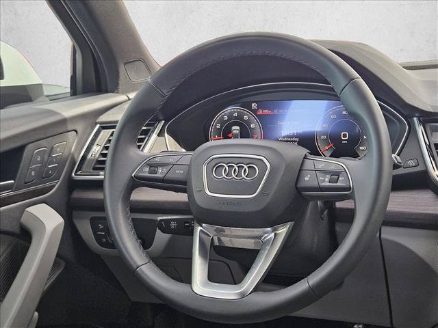 Certified 2023 Audi Q5 2.0T Premium Plus w/ Premium Plus Package AWD/4WD image 18