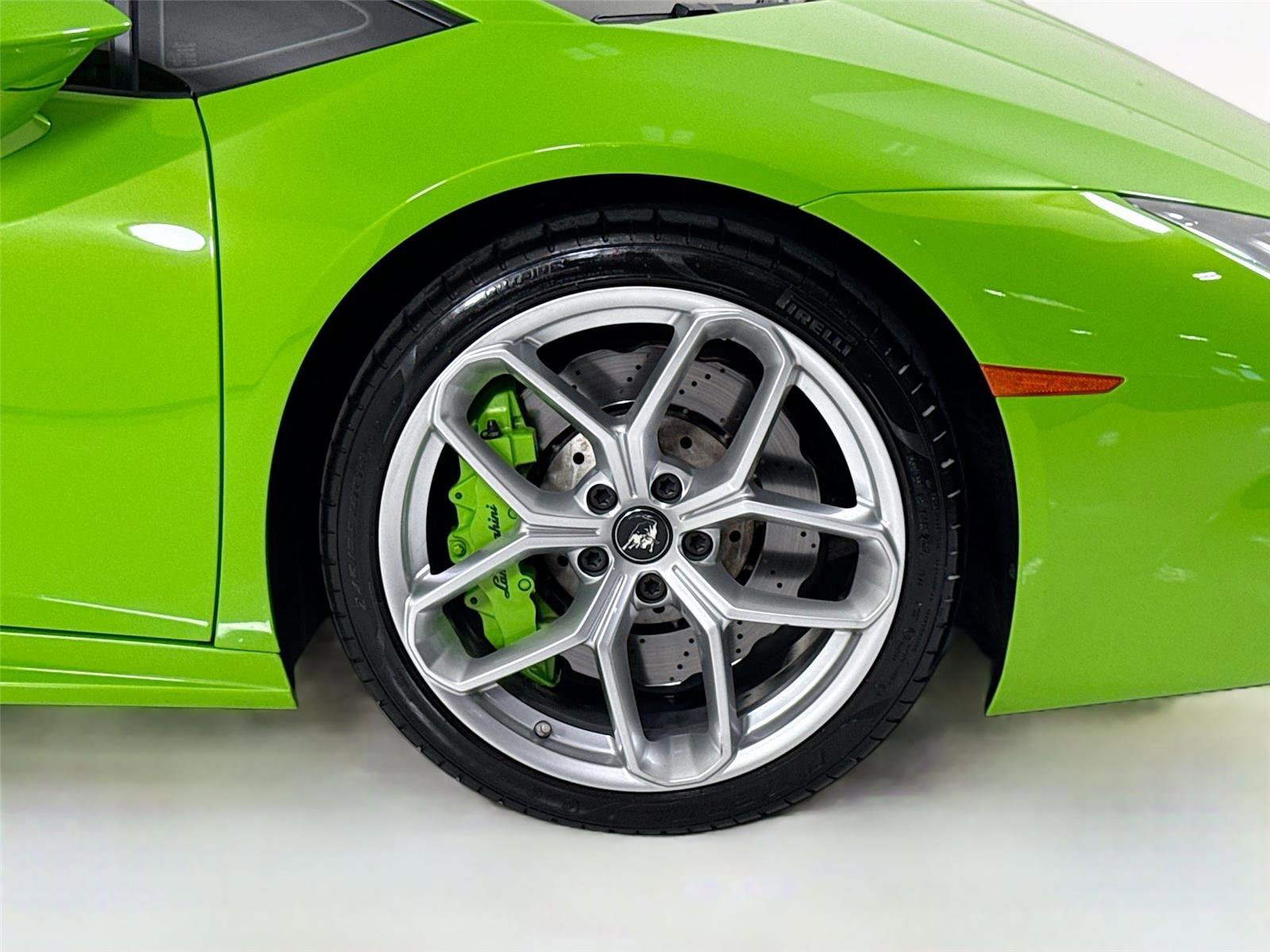 Used 2018 Lamborghini Huracan LP 580-2 image 38