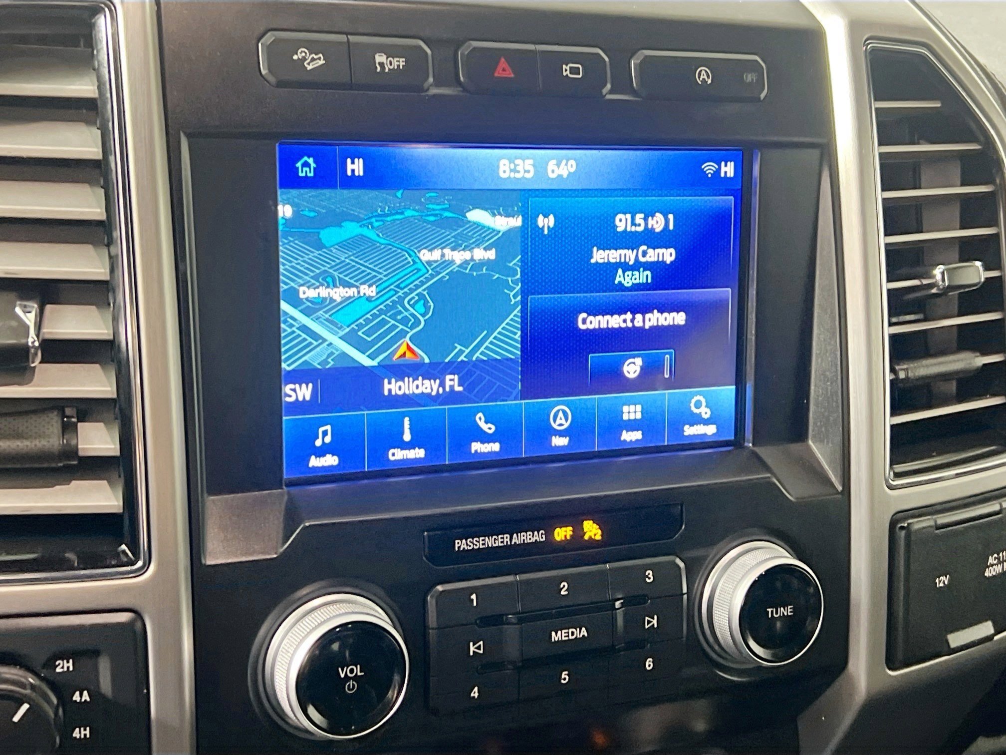 Used 2020 Ford F150 Platinum w/ Equipment Group 701A Luxury image 28