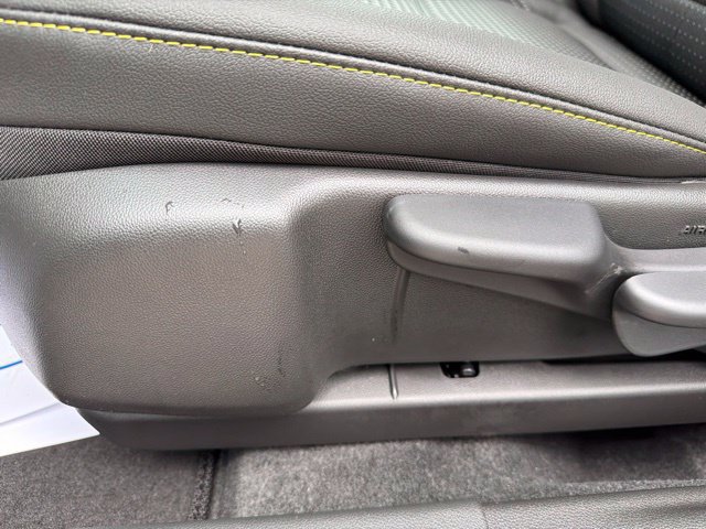 New 2026 Chevrolet Trax LT w/ Sunroof Package FWD image 10