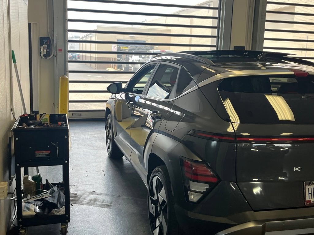 Certified 2024 Hyundai Kona Limited AWD/4WD image 8