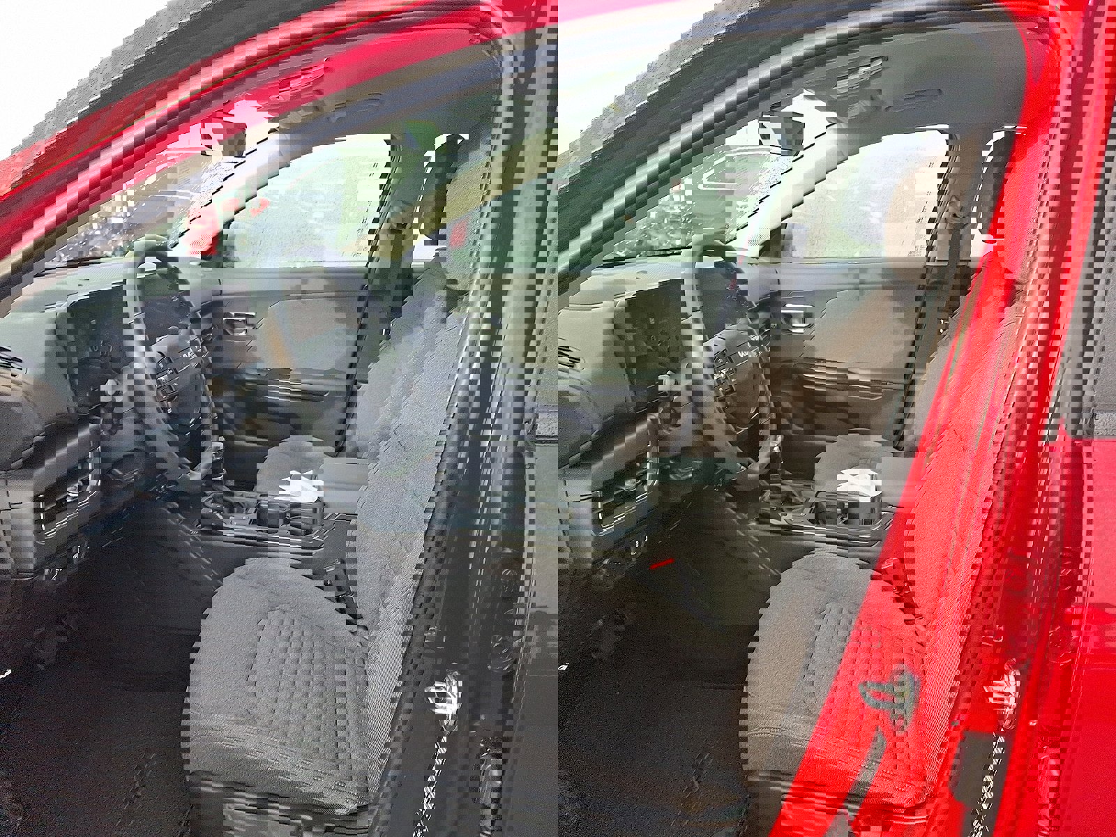 Used 2025 Kia K4 EX image 13