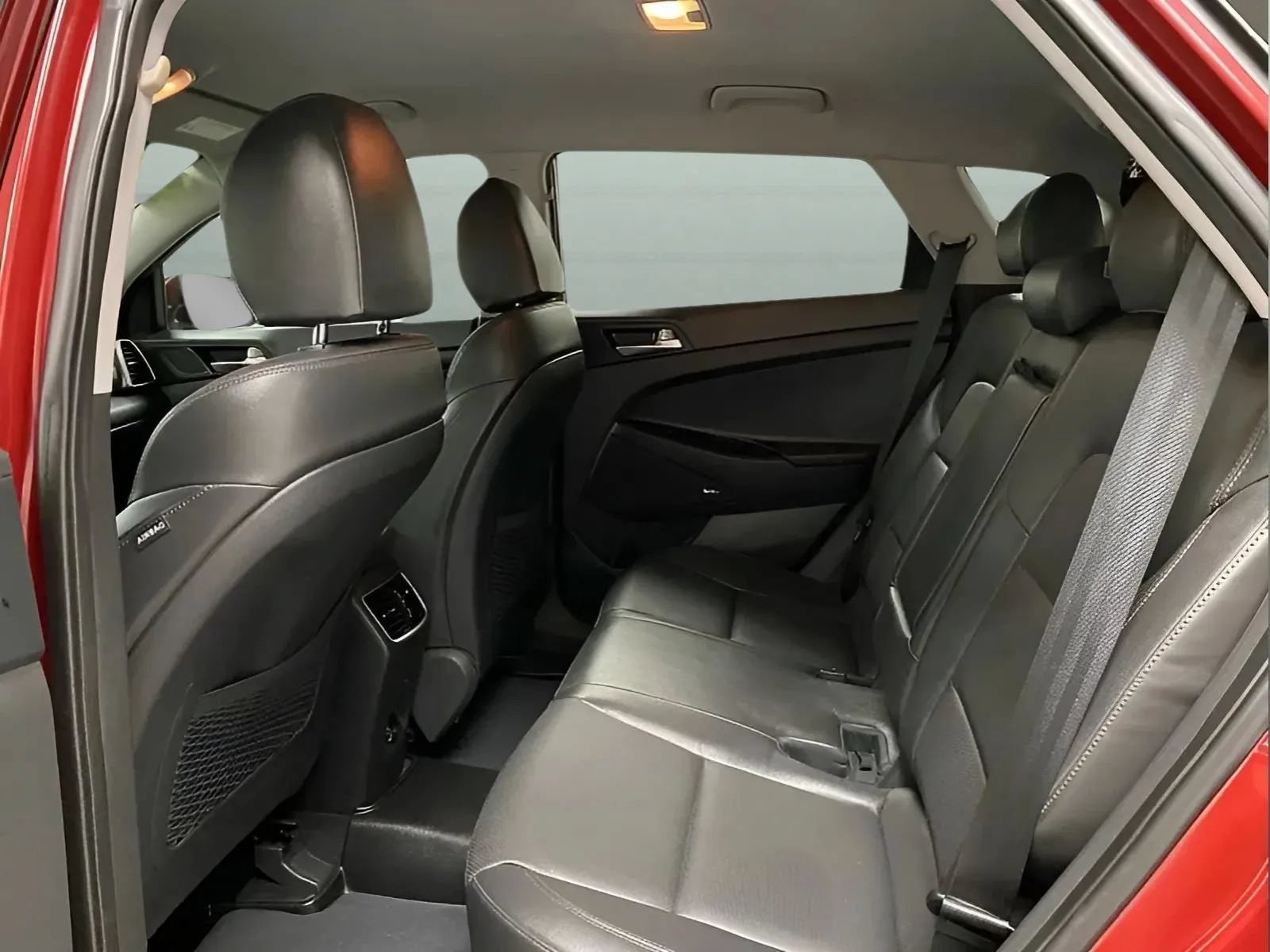 Used 2019 Hyundai Tucson Limited w/ Cargo Package FWD image 11