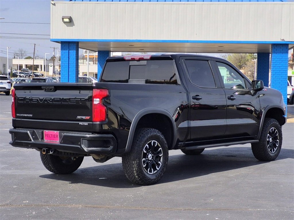 Used 2022 Chevrolet Silverado 1500 ZR2 w/ Technology Package image 6