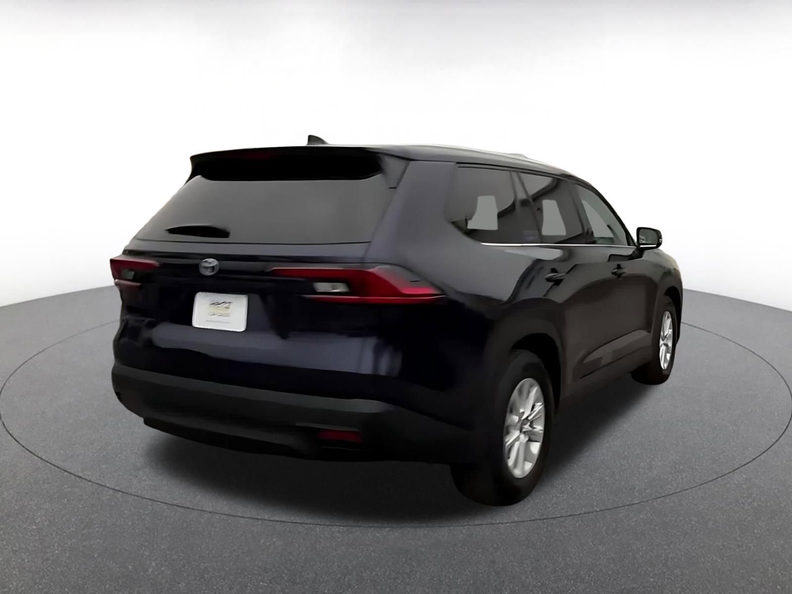 Used 2025 Toyota Grand Highlander LE image 15