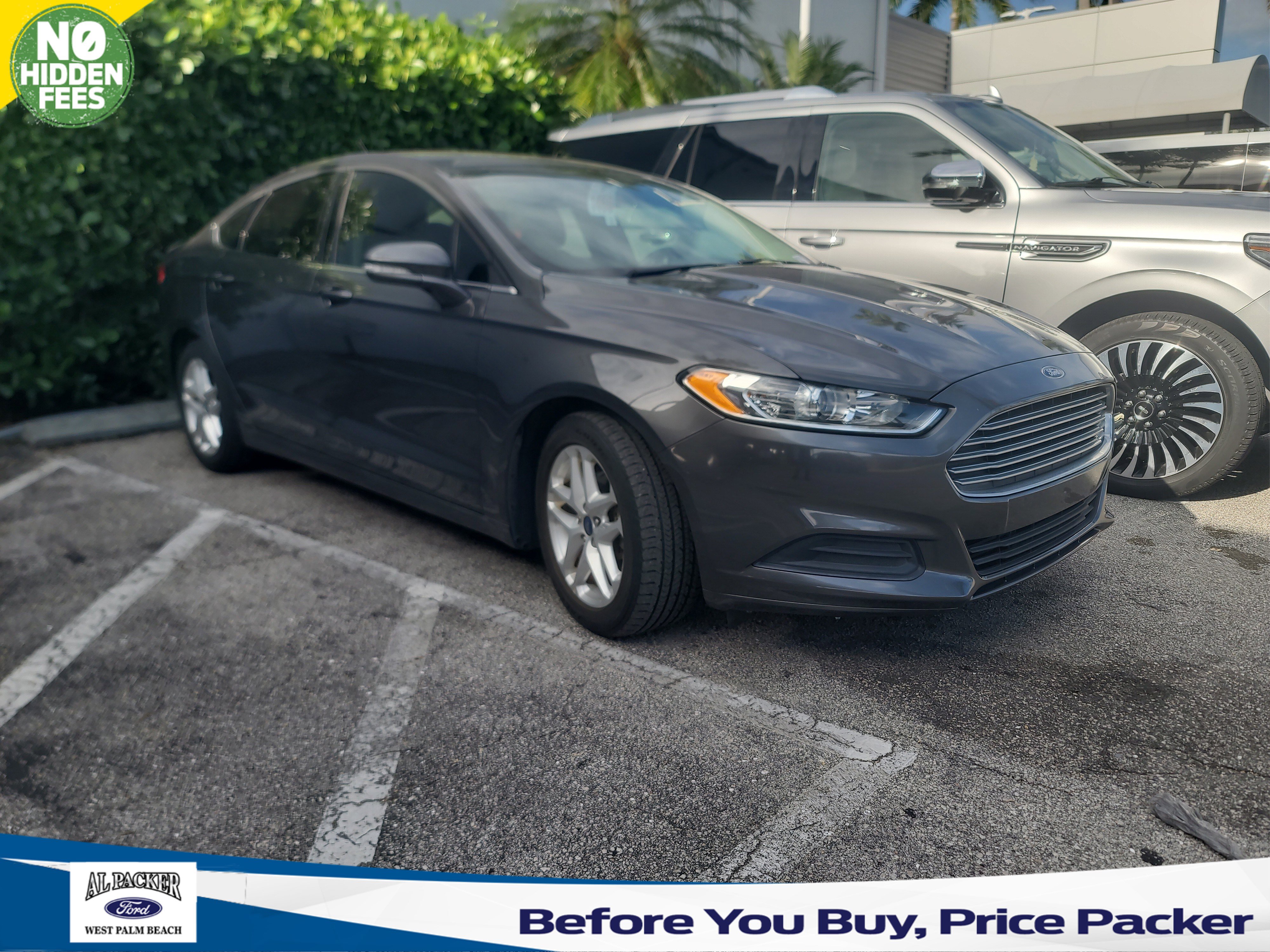 Used 2015 Ford Fusion SE image 1