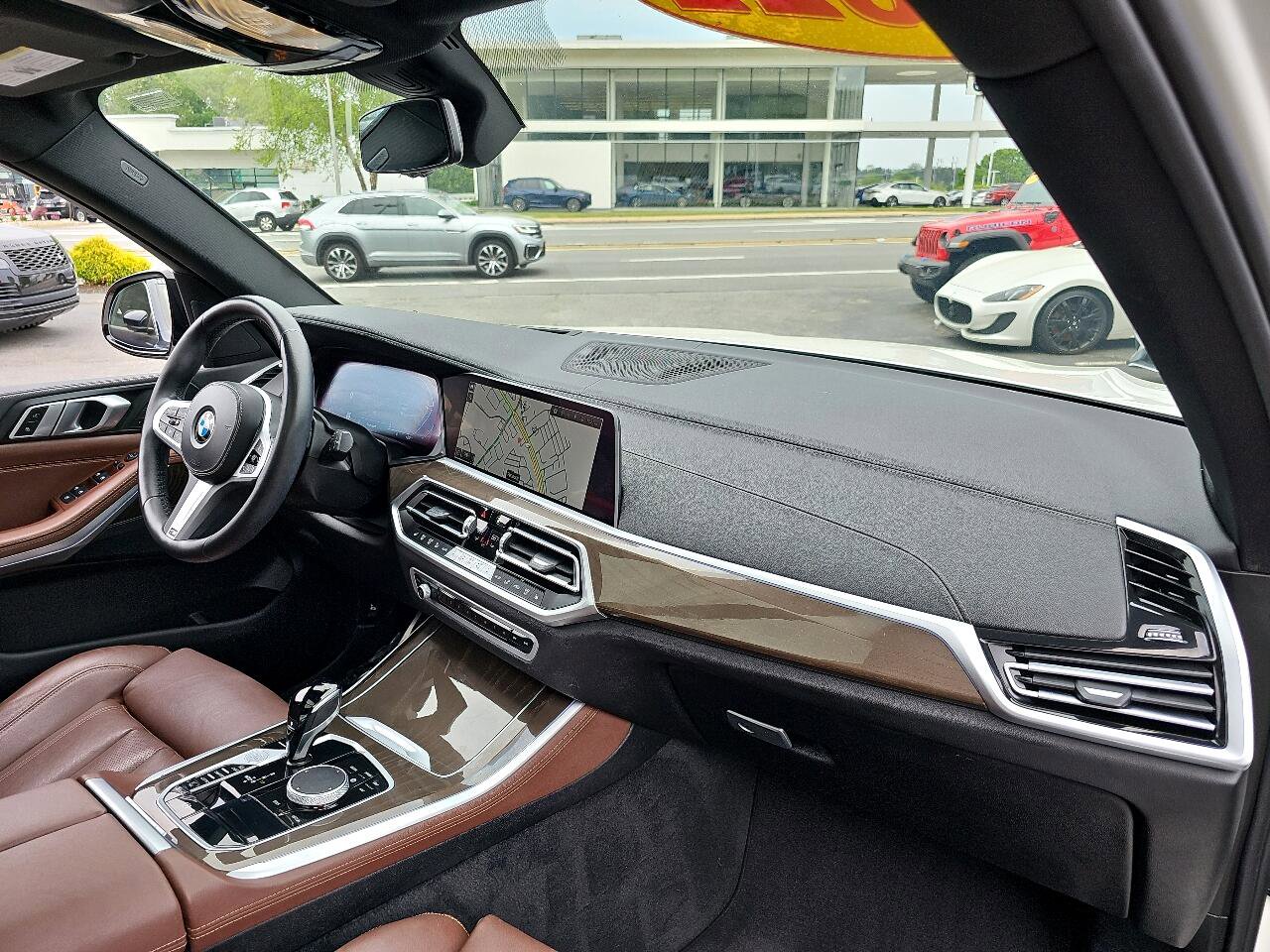 Used 2022 BMW X5 xDrive40i w/ M Sport Package image 39