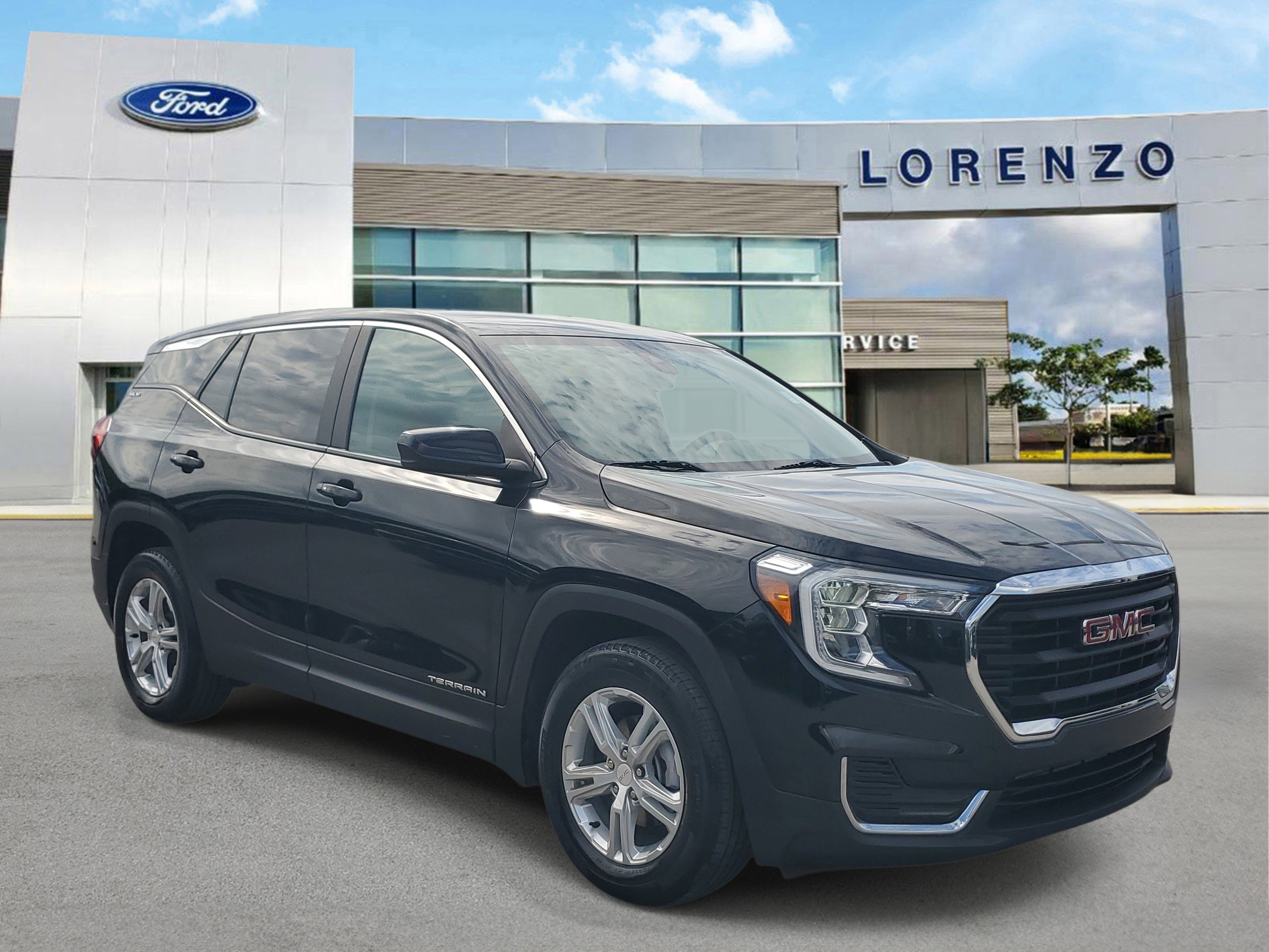 Used 2024 GMC Terrain SLE FWD image 3