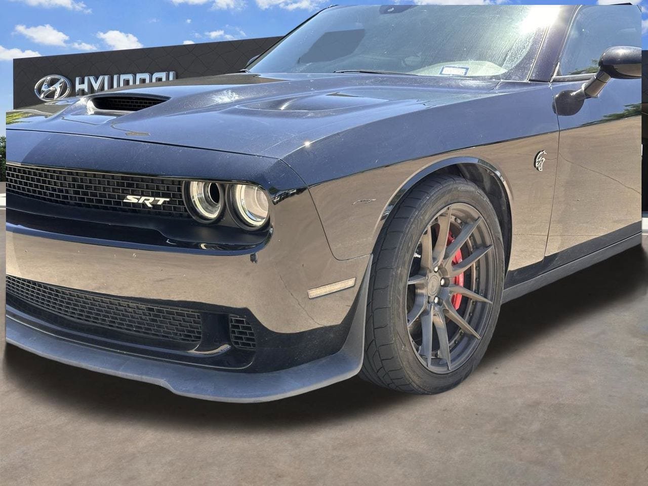 Used 2016 Dodge Challenger SRT Hellcat image 9