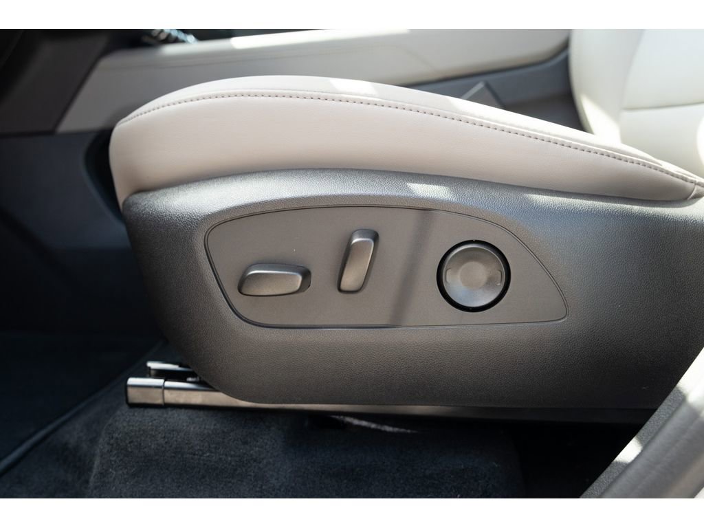 New 2026 GMC Acadia Elevation w/ Elevation Premium Package FWD image 15