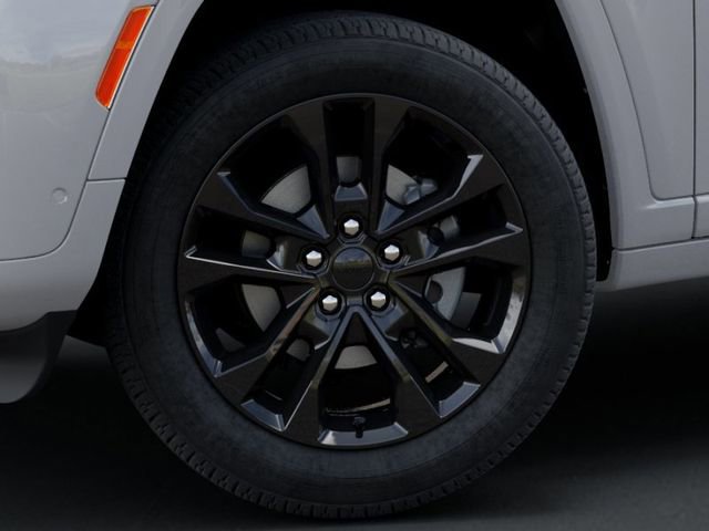 New 2026 Jeep Grand Cherokee L Limited image 8