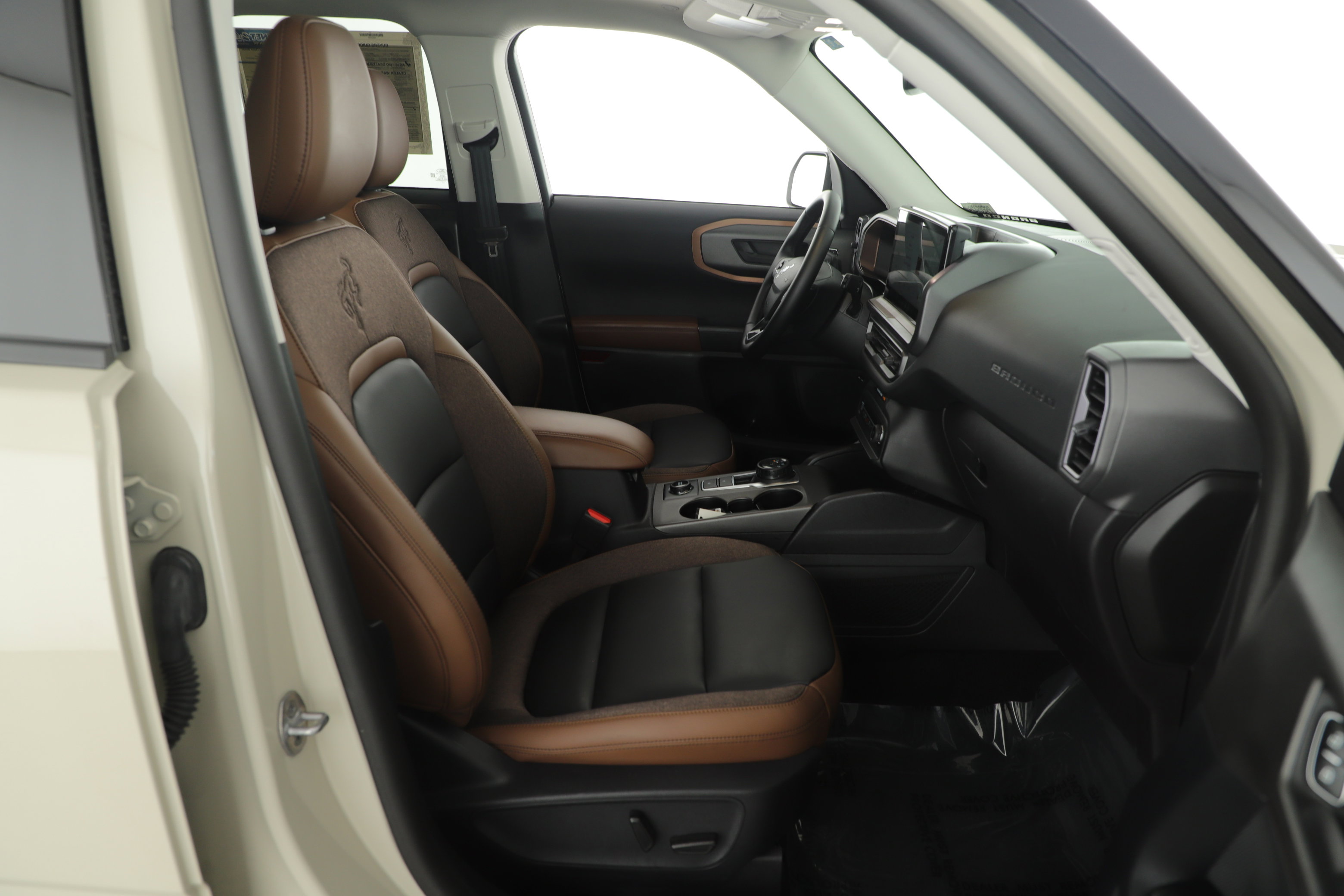 Used 2025 Ford Bronco Sport Outer Banks w/ Outer Banks Tech Package+ image 17