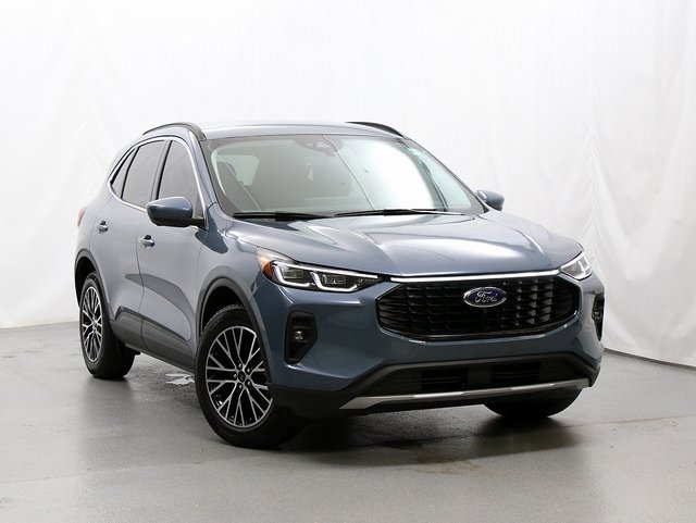 Used 2023 Ford Escape SE w/ PHEV Premium Package