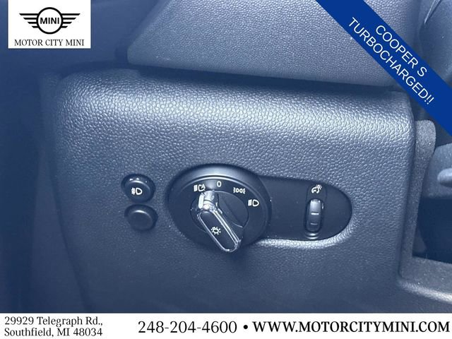 Used 2017 MINI Cooper S image 28