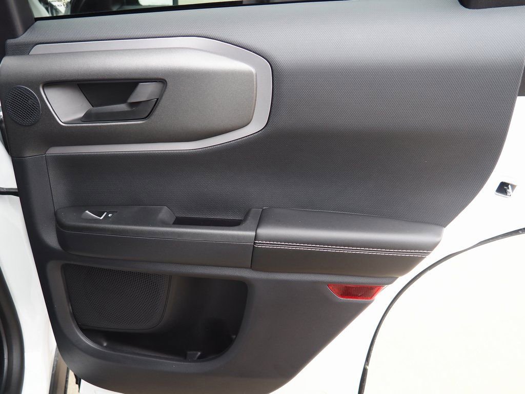 New 2025 Ford Bronco Sport Outer Banks w/ Sasquatch Outer Banks Package image 41