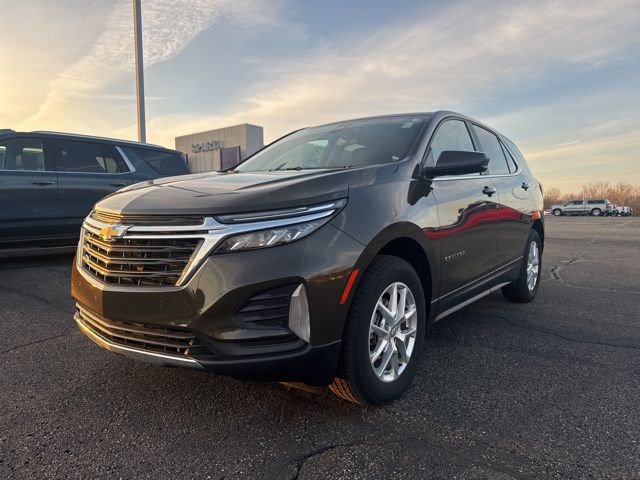 Used 2023 Chevrolet Equinox LT image 7